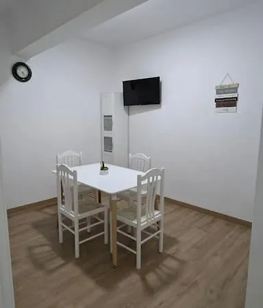 The Heart Gran Via * Vigo