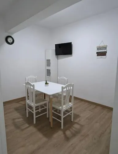 The Heart Gran Via * Vigo